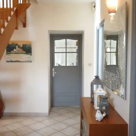 게스트하우스 La Grange Aux Oiseaux