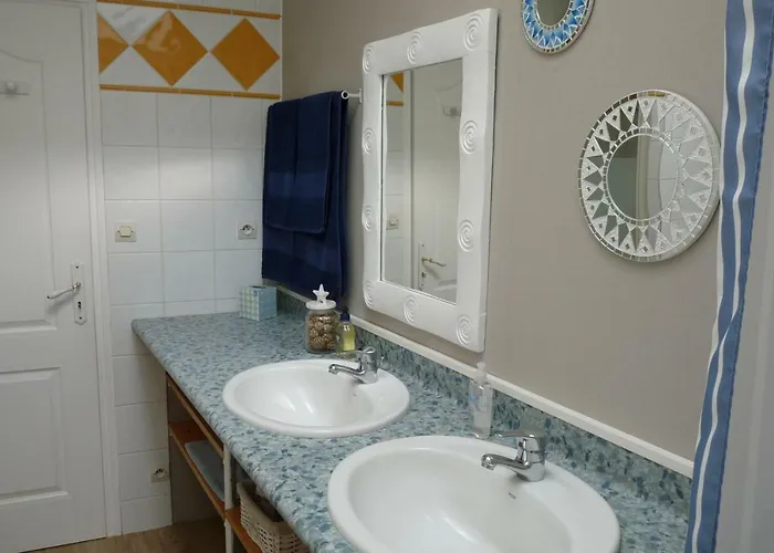 게스트하우스 La Grange Aux Oiseaux